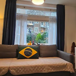 bos-en-lommer-apartments-erasmus-park-area.ihotelsrotterdam.com/